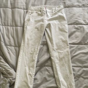 women’s jeans